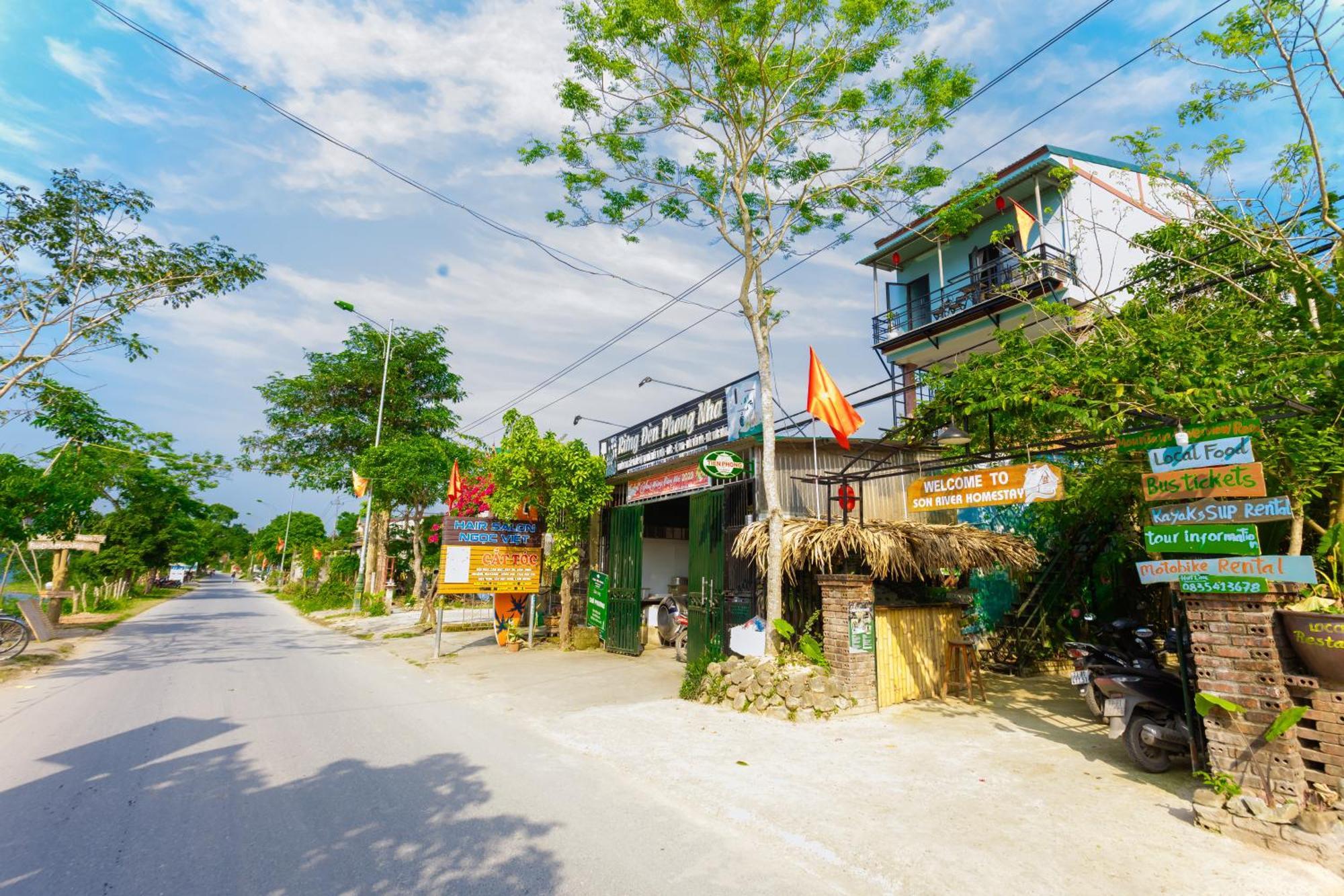 Son River Homestay Phong Nha Exterior photo