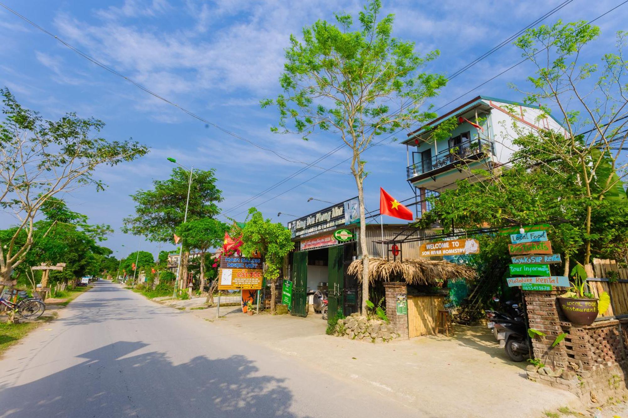 Son River Homestay Phong Nha Exterior photo