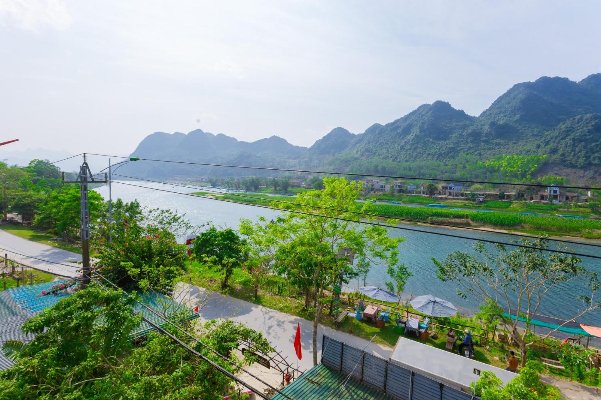 Son River Homestay Phong Nha Exterior photo